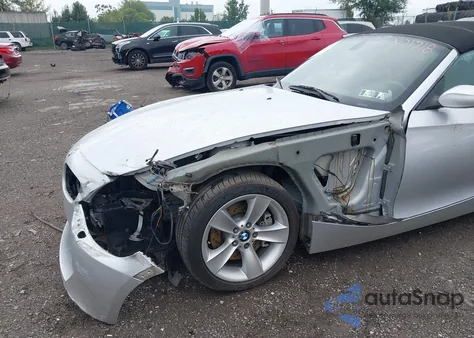 2006 BMW Z4 3.0Si z USA, uszkodzony, nr VIN 4USBU53576LX01718